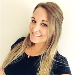 Meet your Posher, Cara